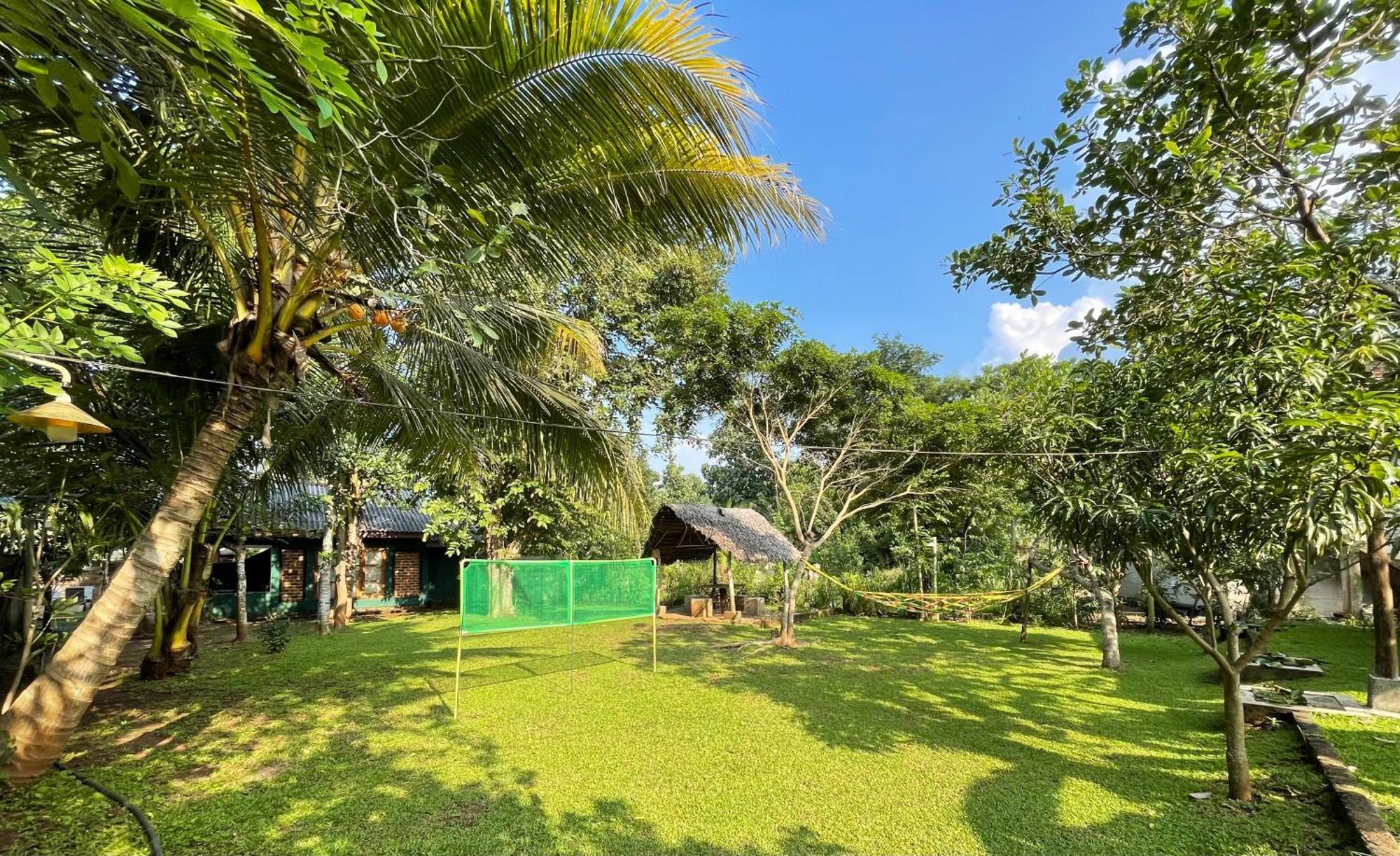 Green Cottage 阿努拉德普勒 外观 照片